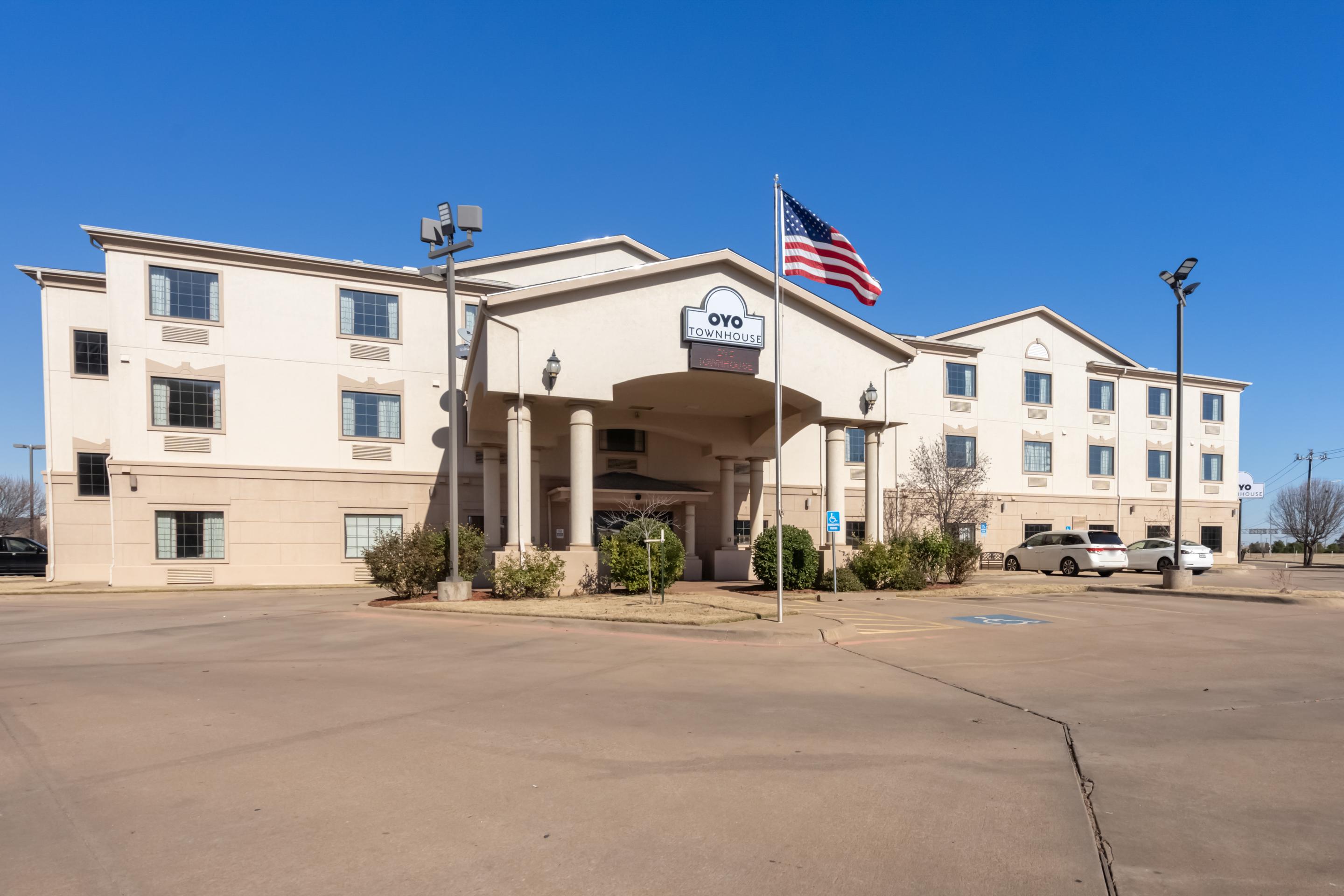 Days Inn & Suites By Wyndham Wichita Falls Exteriör bild